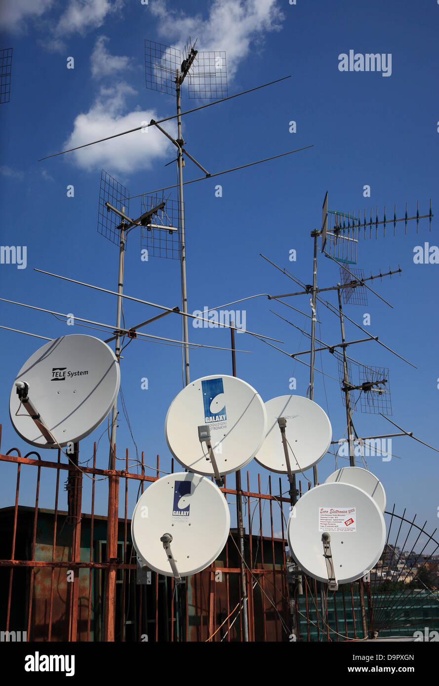 Antenne-Sammlung über den Dächern von Neapel, Kampanien, Italien Stockfoto