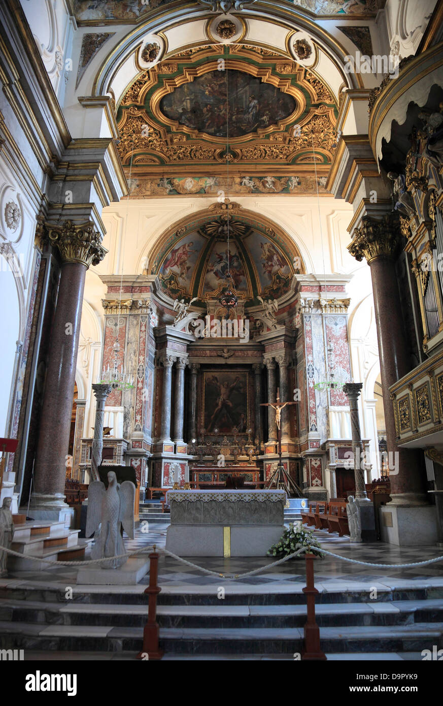 Innenraum der Kathedrale Cattedrale di Sant ' Andrea, Amalfi, Kampanien, Italien Amalfi, Italien Stockfoto