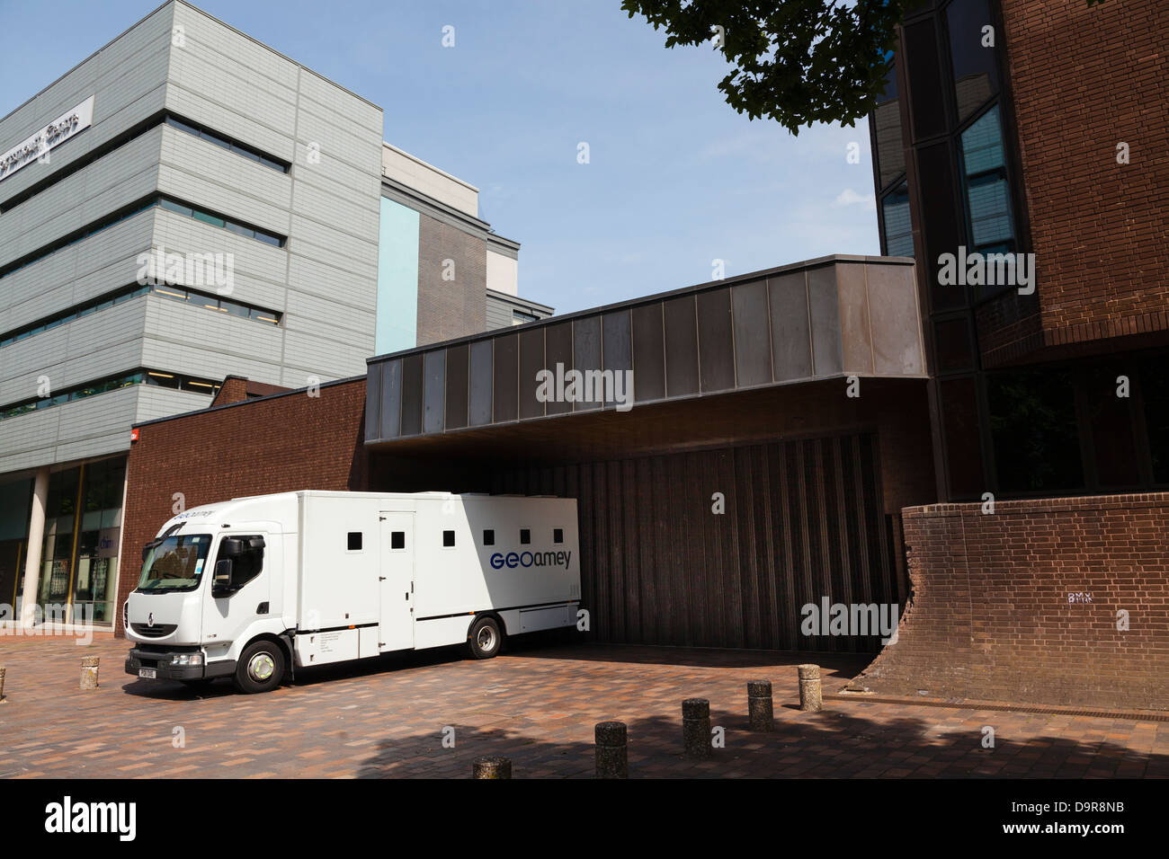 GEO Amey Gefangenen Transport van bei Portsmouth Crown Court Stockfoto