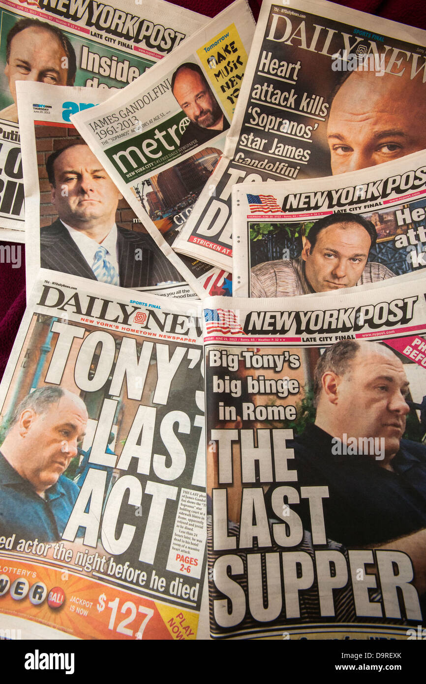 Zeitungen berichten über den Tod von Sopranos-star James Gandolfini Stockfoto