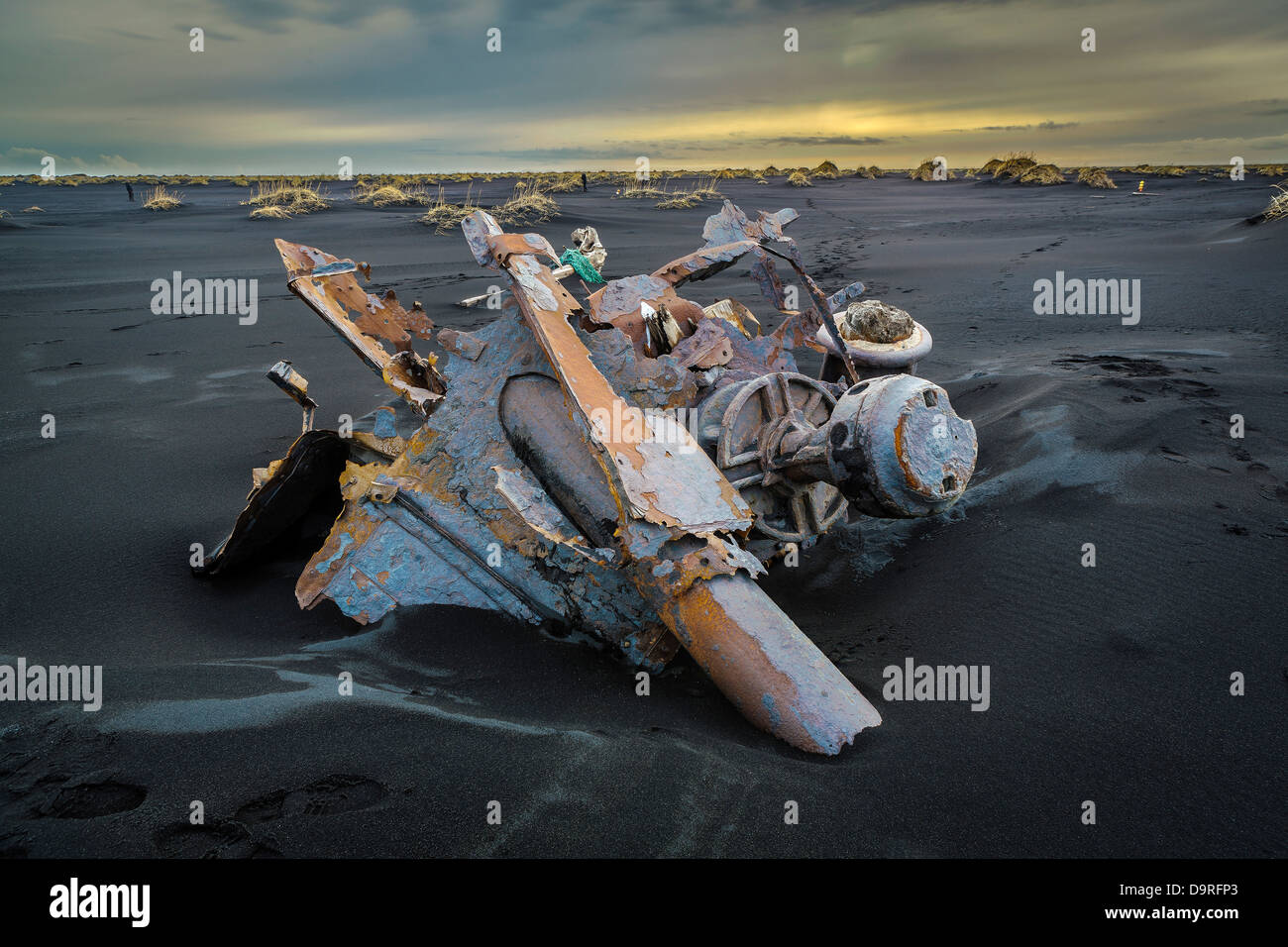 Reste von einem alten Schiffswrack, Medallandssandur, Island. Stockfoto