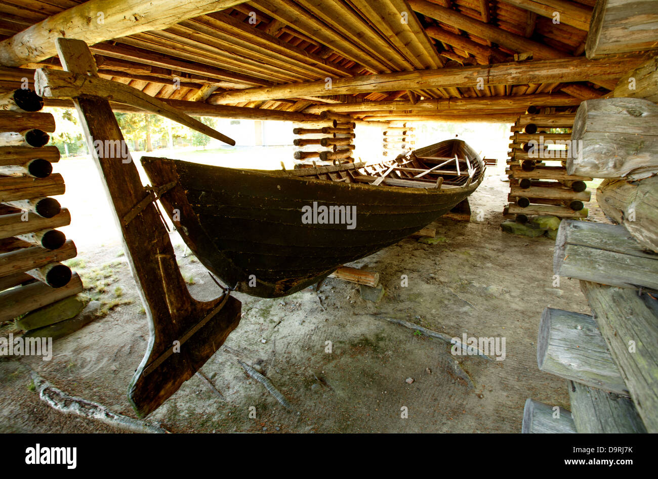 Die traditionellen großen Ruderboot war historisch die Transportmittel Sommer zur Kirche am Sonntag über See Lappajärvi. Stockfoto