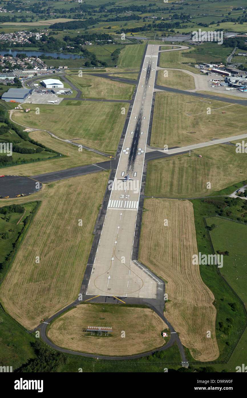 Luftaufnahme von Leeds Bradford Flughafen Stockfotografie Alamy