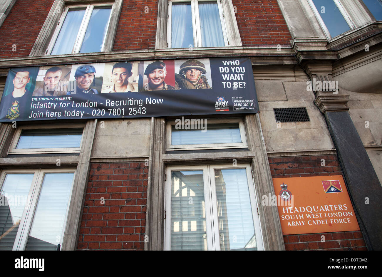 Armee jüngstere Söhne Rekrutierung Banner in Süd-West-London Stockfoto