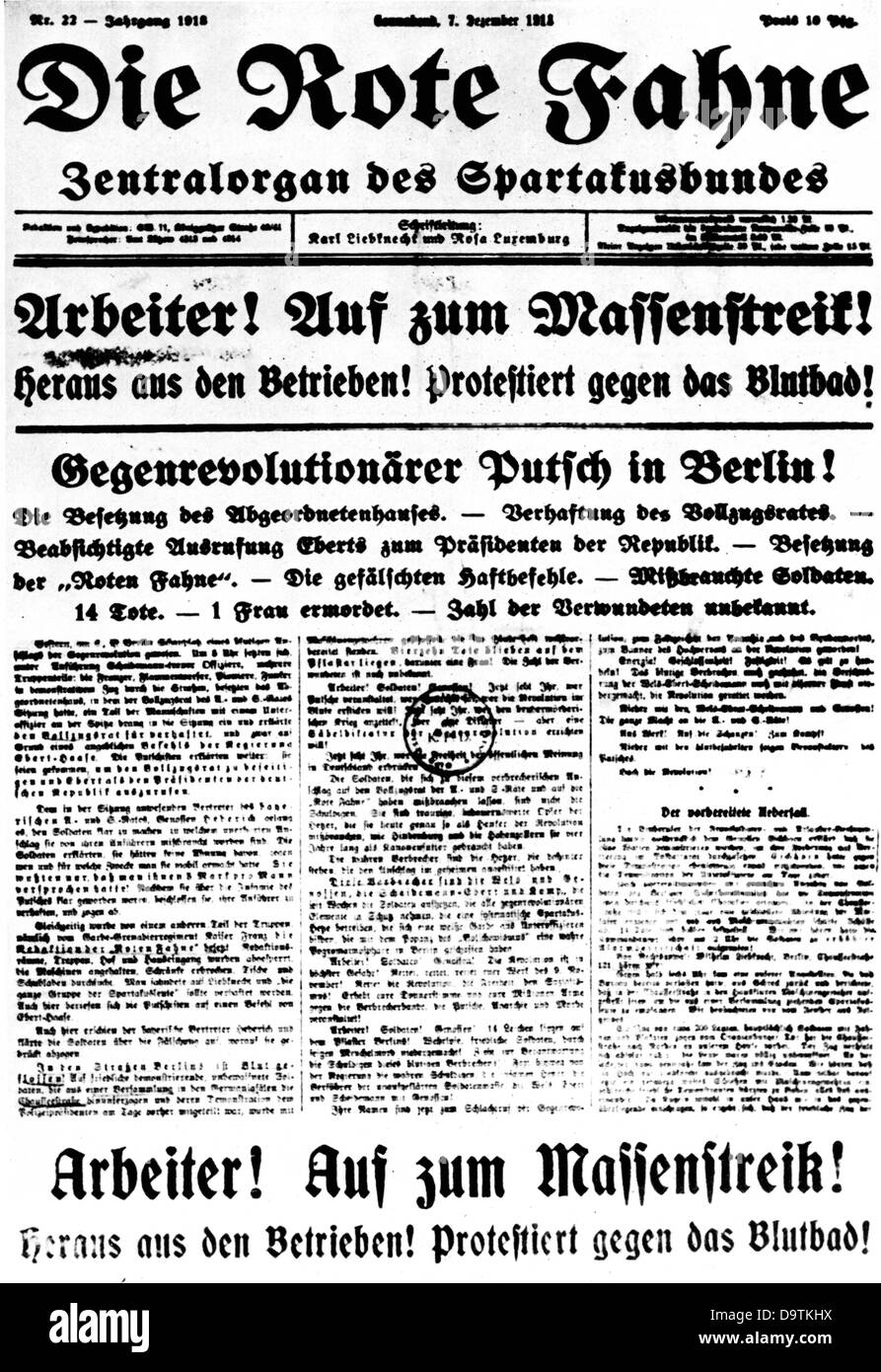 Die Forderung der Spartakus-Liga nach Streiks in der am 7. Dezember 1918 veröffentlichten Zeitung "die Rote Fahne" (die rote Flagge). Fotoarchiv für Zeitgeschichte Stockfoto