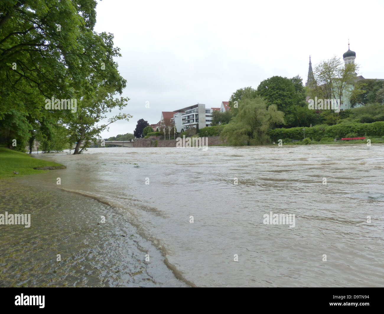 Hochwasser-Donau-Ulm regnerischen Wetter Gülle Regen Stockfoto