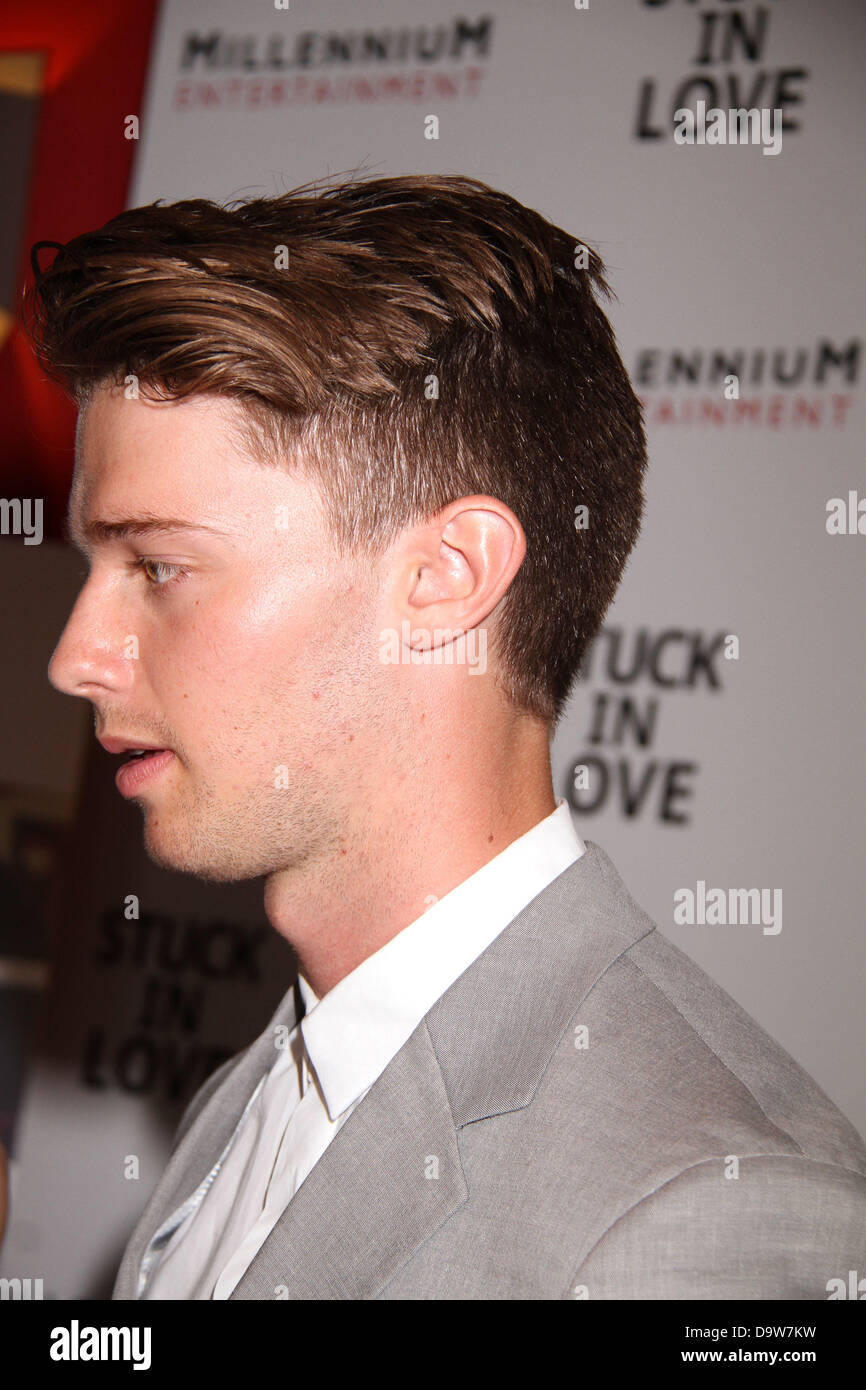 26. Juni 2013 - New York, New York, US - Schauspieler PATRICK SCHWARZENEGGER besucht New York special Screening von "Stecken In Love" im Sonnenschein Landmark Theater statt. (Bild Kredit: Nancy Kaszerman/ZUMAPRESS.com ©) Stockfoto