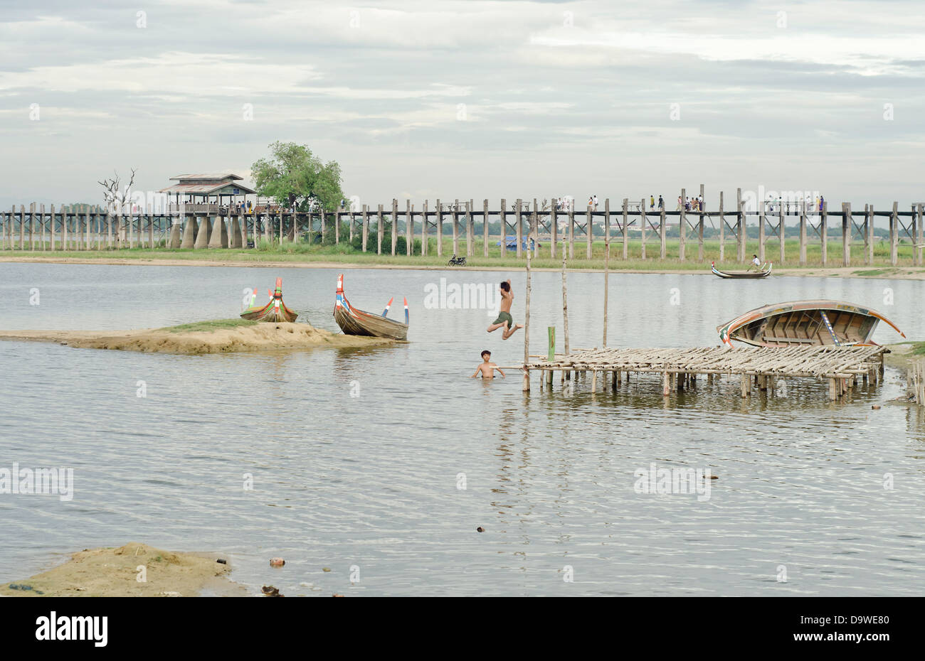 U-Bein Brücke, Amarapura, Mandalay, Birma Stockfoto