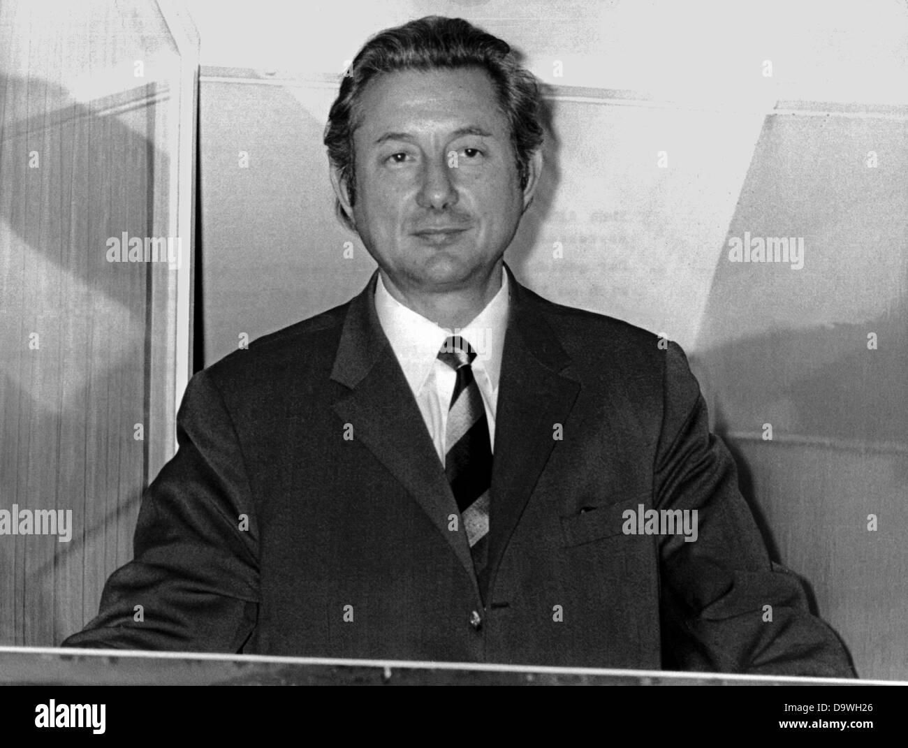 Unternehmen nachdenklichen 1970er jahren Fotos und Bildmaterial in