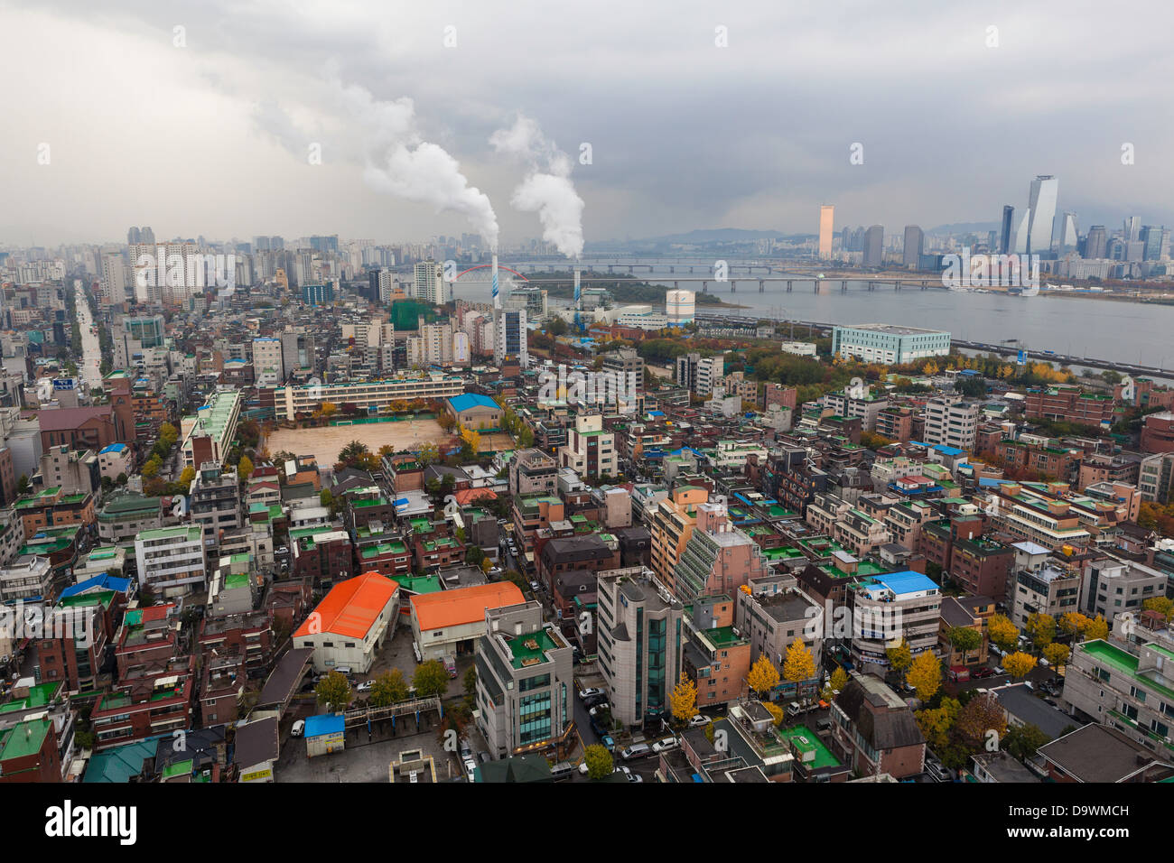 Erhöhten Blick über den Hangang-Fluss, der finanziellen Bezirk von Gangnam-gu, Seoul, Südkorea, Asien Stockfoto
