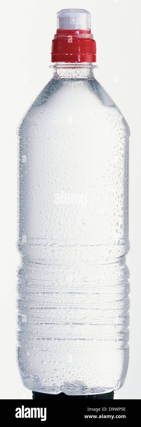 frisches Wasser Plastikflasche Stockfoto