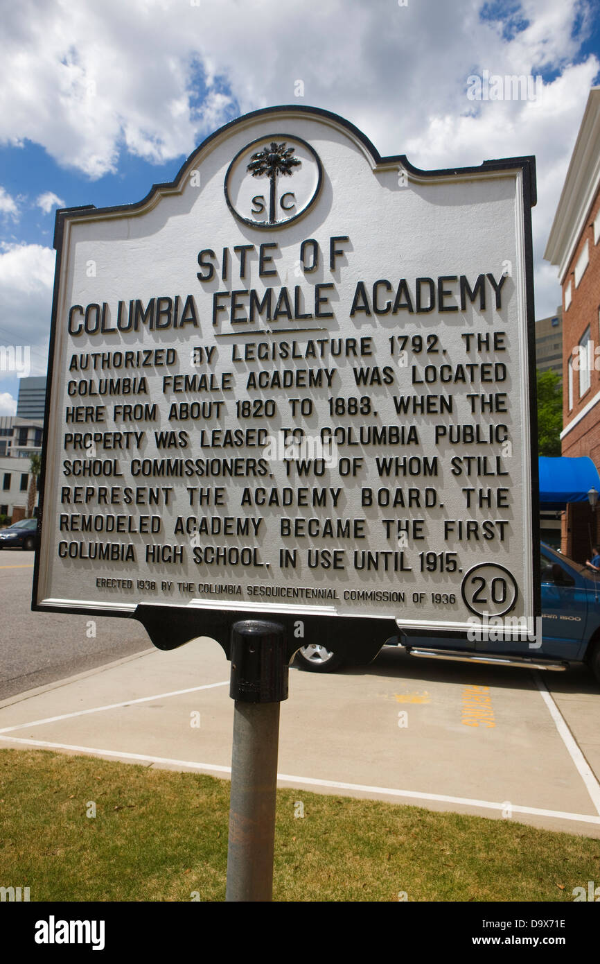 Website der COLUMBIA FEMALE ACADEMY autorisierten vom Gesetzgeber 1792, hier befand sich die Columbia Female Academy von ca. 1820 bis 1883, als diese Eigenschaft Columbia Public School Kommissaren, vermietet wurde von denen zwei noch der Akademie-Vorstand vertreten. Die umgebaute Akademie wurde der erste Columbia High School, bis 1915 in Betrieb. 1938 von der Columbia Sesquicentennial Kommission 1936 errichtet. Stockfoto