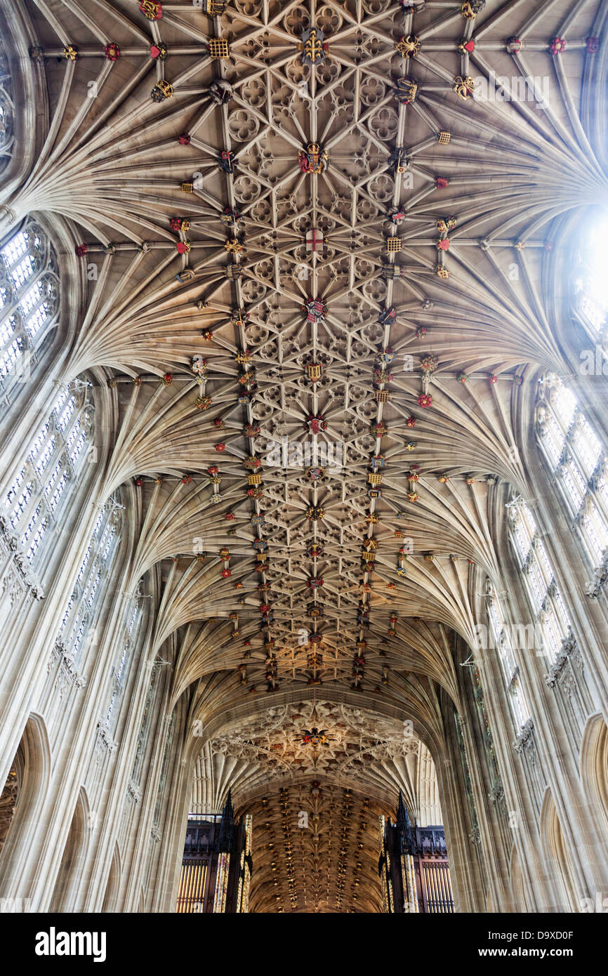 Großbritannien, England, Berkshire, Windsor, Windsor Castle, St.-Georgs Kapelle, das Kirchenschiff Decke Stockfoto