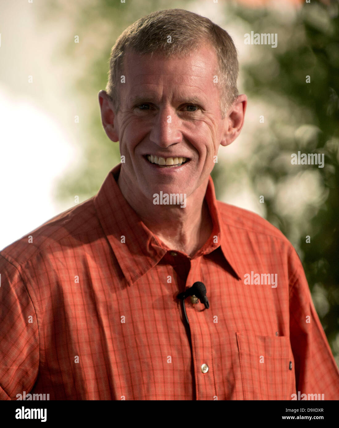 Aspen, Colorado, USA. 27. Juni 2013. Ehemaliger US Army General STANLEY A. MCCHRYSTAL beteiligt sich an den "Aspen Ideas Festival". Bildnachweis: Brian Cahn/ZUMAPRESS.com/Alamy Live-Nachrichten Stockfoto