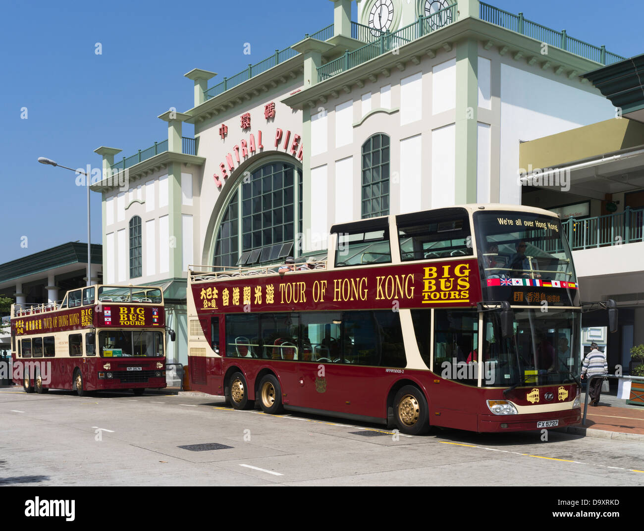 dh Central Pier CENTRAL HONG KONG Big Bus Tours Touristenbusse am Terminius öffnen Top Sightseeing Tourismus china Stockfoto