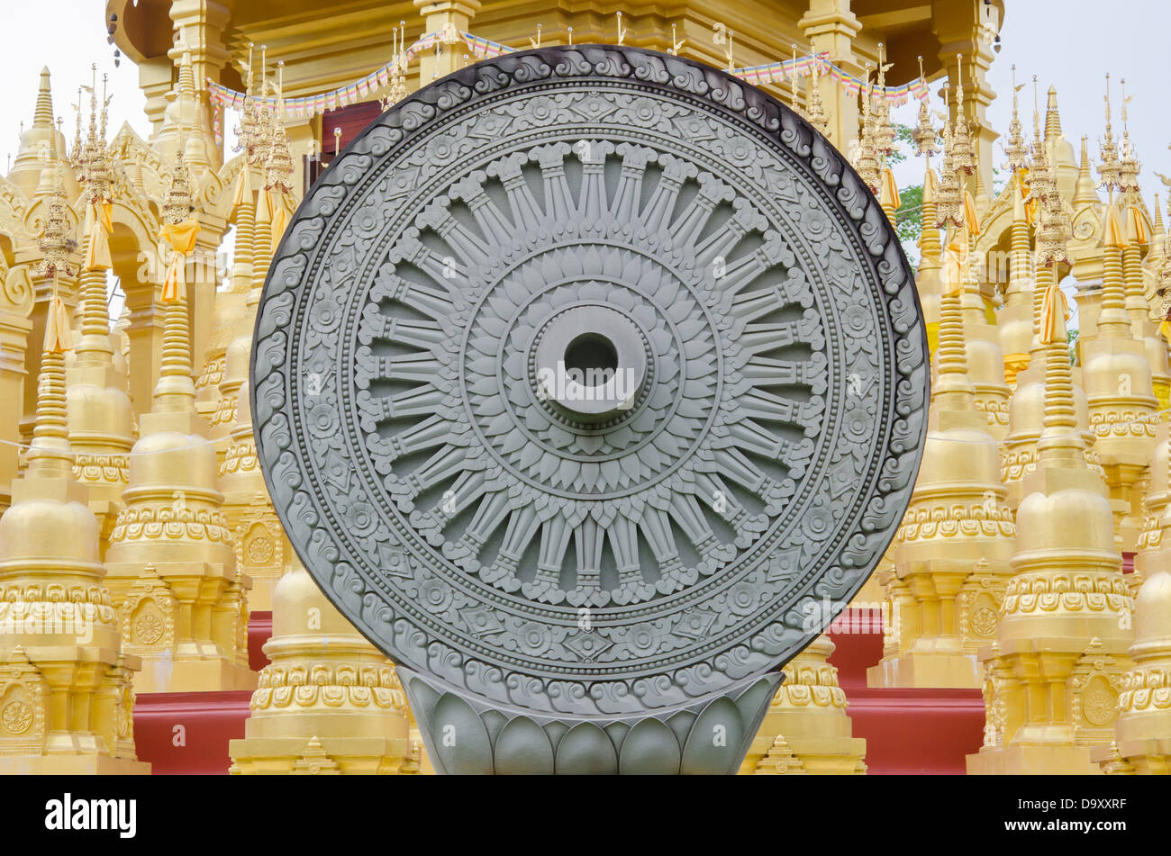 Stuck-Thai-Stil aus alten Regierung Tempel Stockfoto