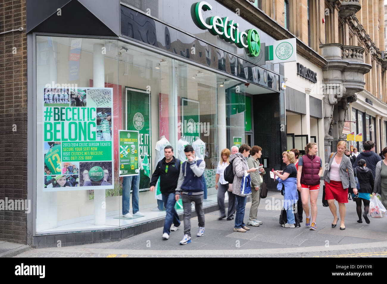 Outlet-Store im Stadtzentrum von Glasgow Celtic Football Club Stockfoto