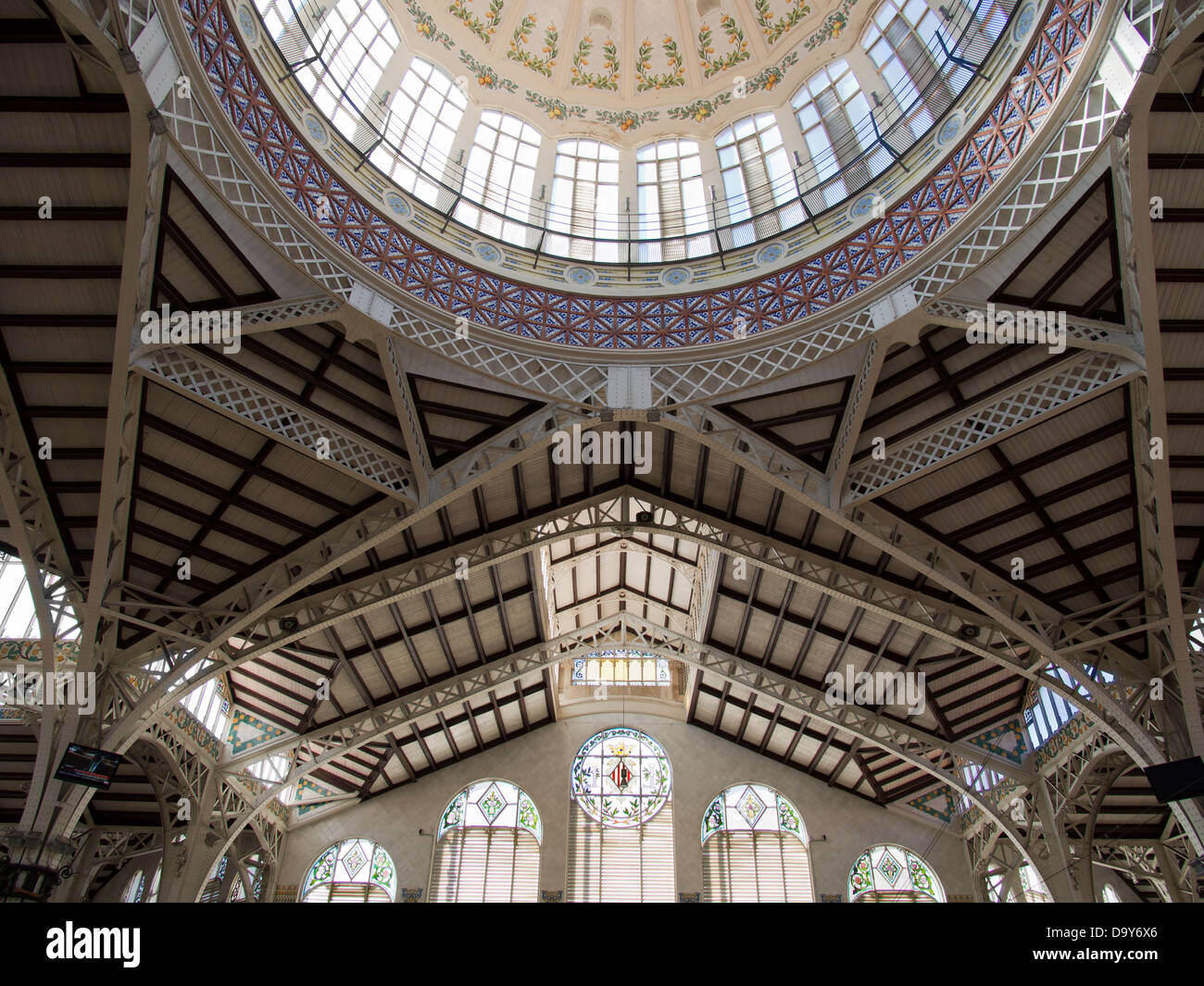 Innere des historischen Zentralmarkt von Valencia 2 Stockfoto