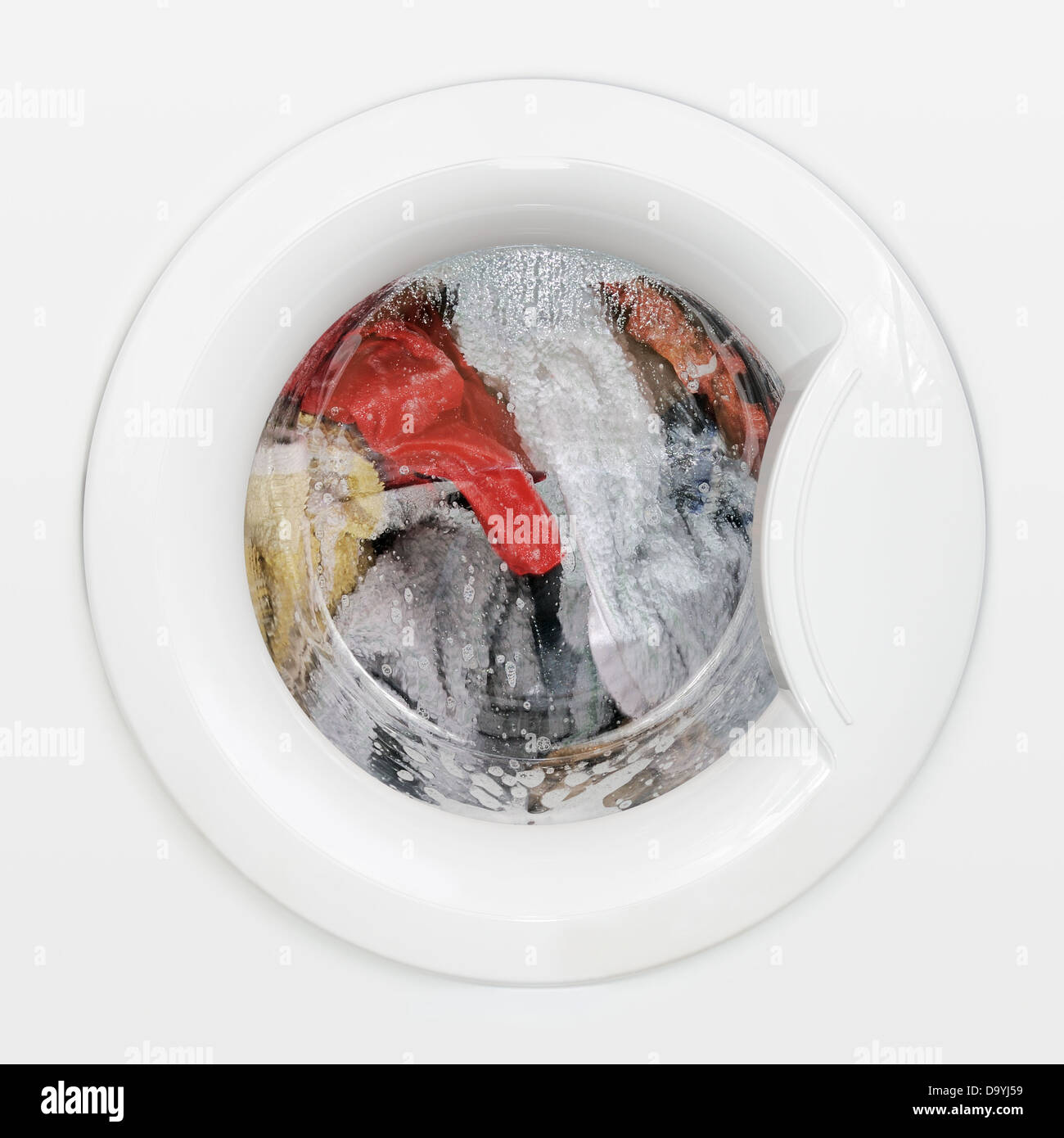 Wäsche waschen in der Waschmaschine Trommel Stockfoto