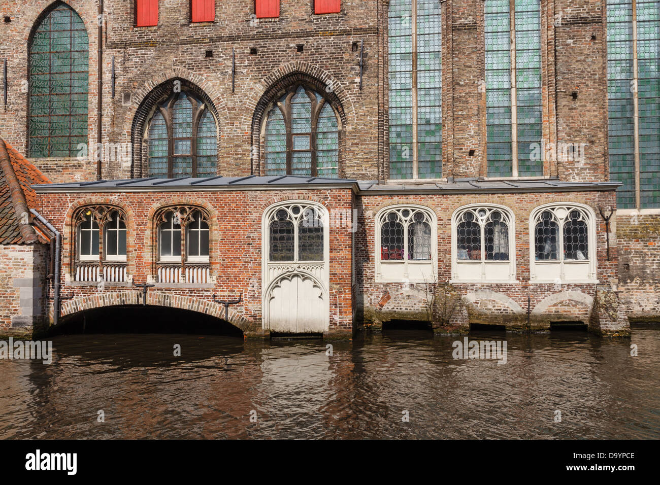 Kanal-Eingang bis ins 11.Jahrhundert Sint-Janshospitaal in mittelalterlichen Brügge Stockfoto