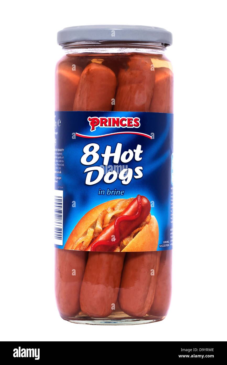 Ein Glas Fürsten Hot Dog Würstchen (Hot Dogs) in Salzlake auf weißem Hintergrund Stockfoto