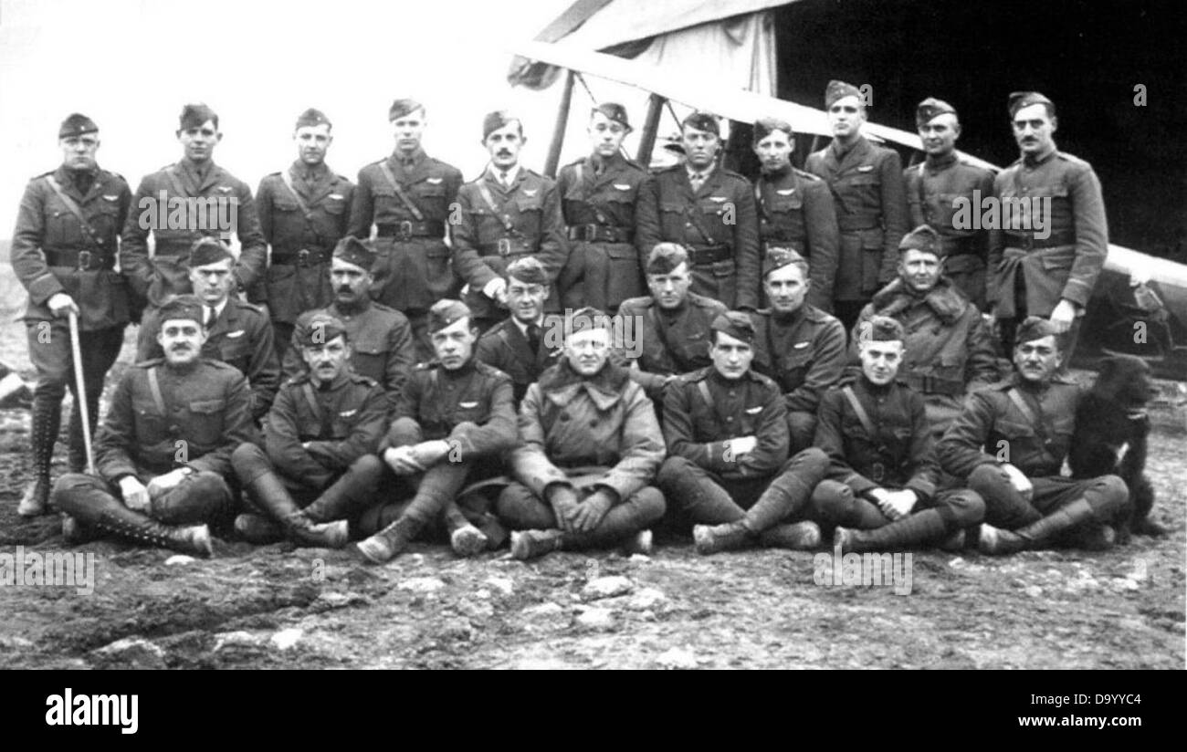 Die 13th Aero Squadron, die während des Ersten Weltkriegs gegründet wurde, war Teil des United States Army Air Service. Im November 1918 war das Geschwader an Kampfeinsätzen zur Unterstützung der alliierten Streitkräfte beteiligt, die Aufklärungs- und Angriffsmissionen leisteten. Stockfoto