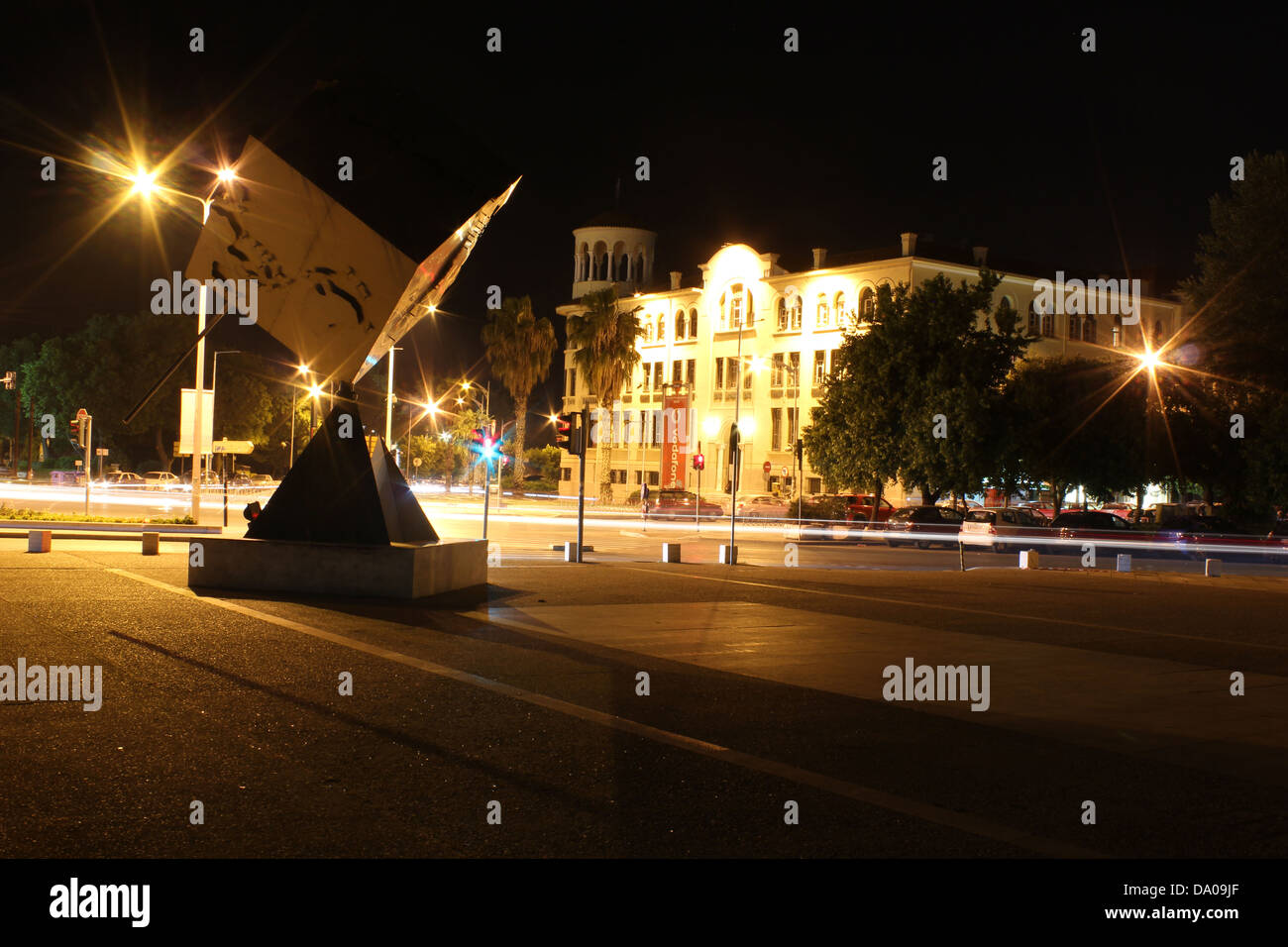 Nacht-Shooting Hanth Platz in Thessaloniki Griechenland Stockfoto