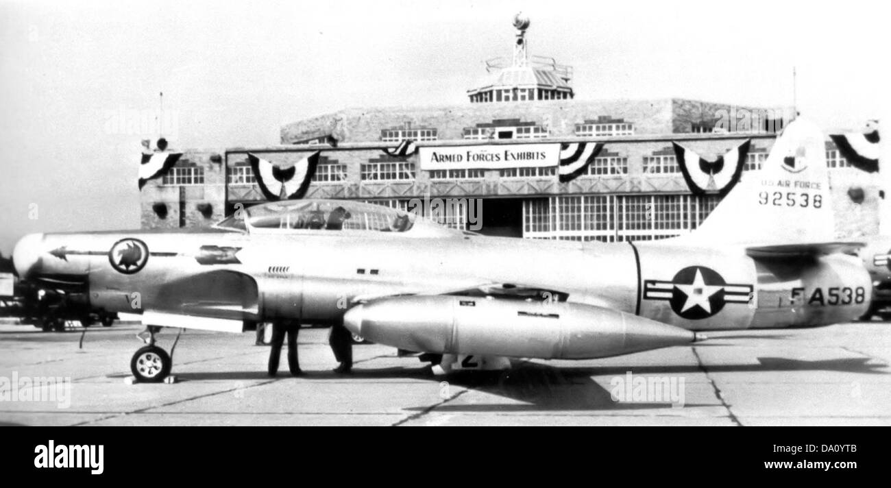 2D Fighter Interceptor Squadron Lockheed F-94A-5-LO 49-2538 1952 ...