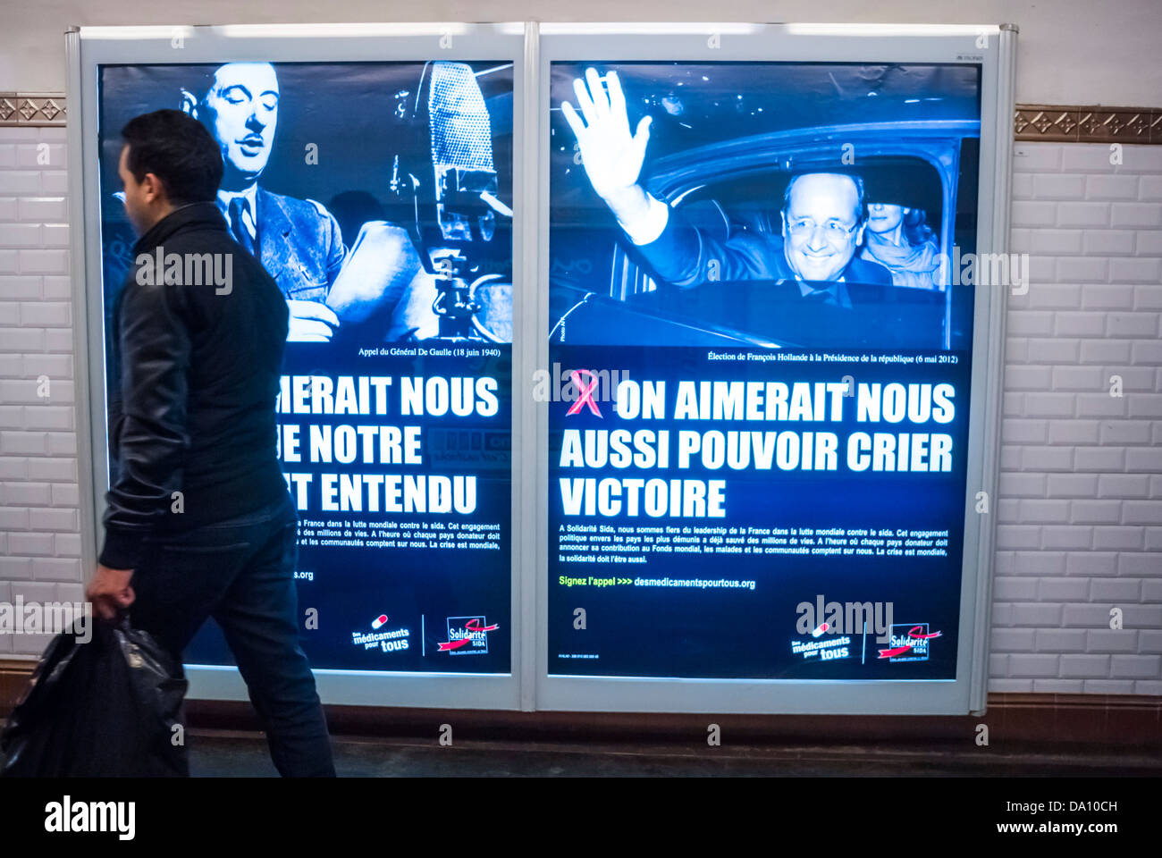 Paris, Frankreich, Politik, Anti AIDS, Gesundheitswesen Französisch Werbung Plakate in Metro von N.G.O., Solidarity SIDA, Plakate Leute, Vintage Fotos, Plakat Werbung unterirdische U-Bahn, historische Fotos Stockfoto