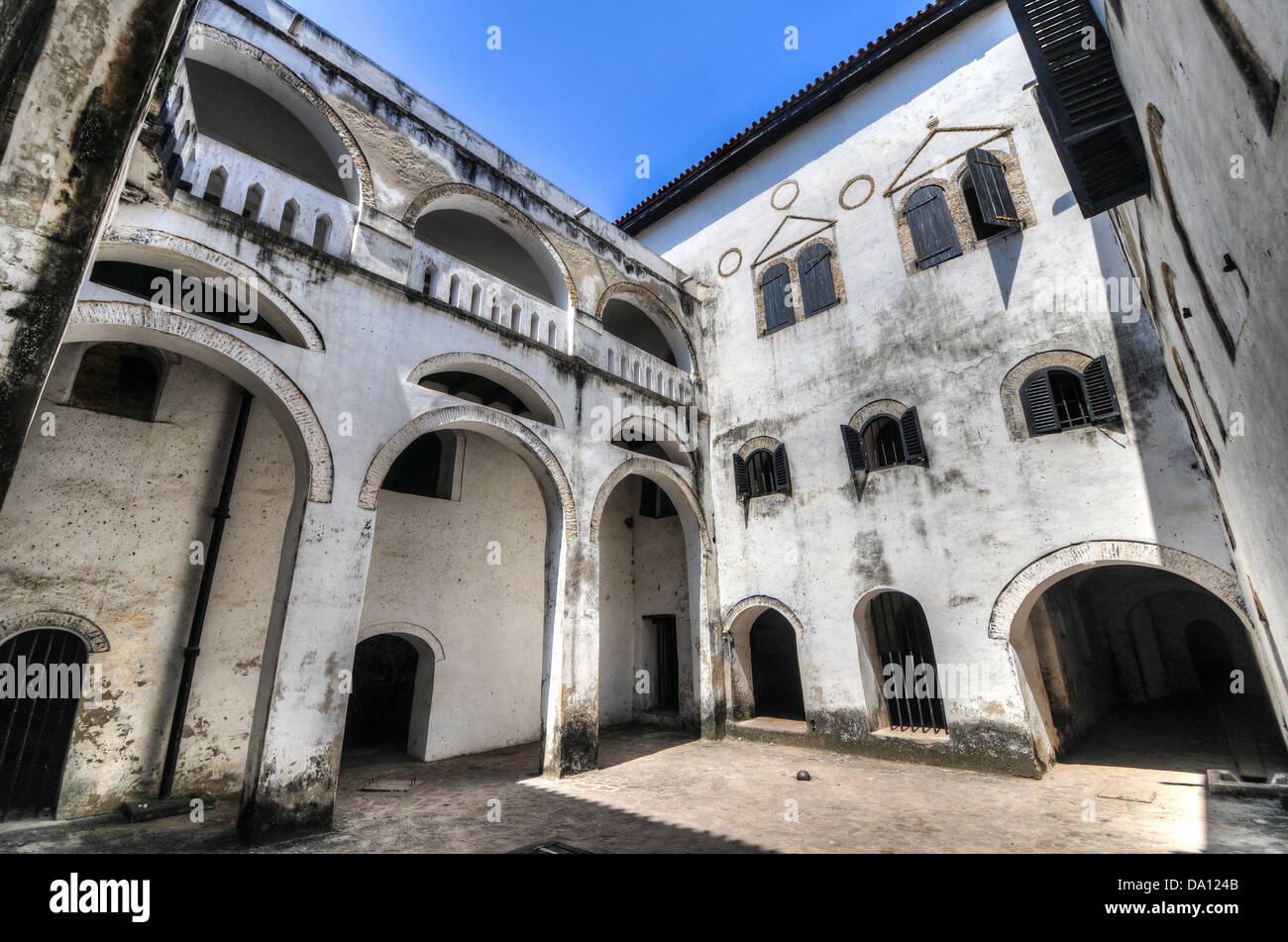 Elmina Castle (auch genannt die Burg von St. George) befindet sich auf der atlantischen Küste Ghanas westlich von der Hauptstadt Accra. Stockfoto