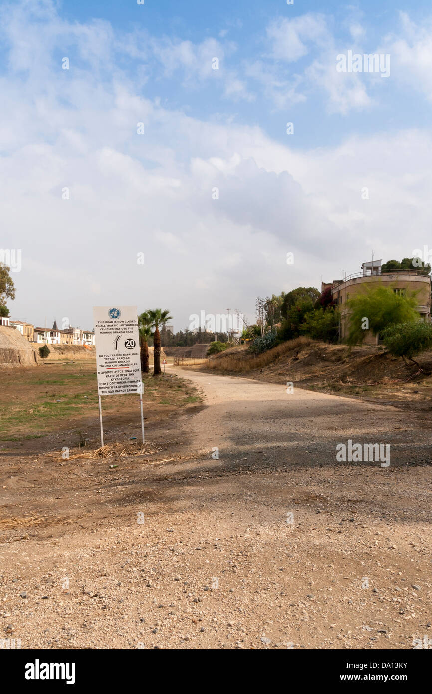 Vereinten Nationen Puffer-Zone in der Mitte die Checkpoints zwischen Nord und Süd, Nikosia, Zypern. Stockfoto