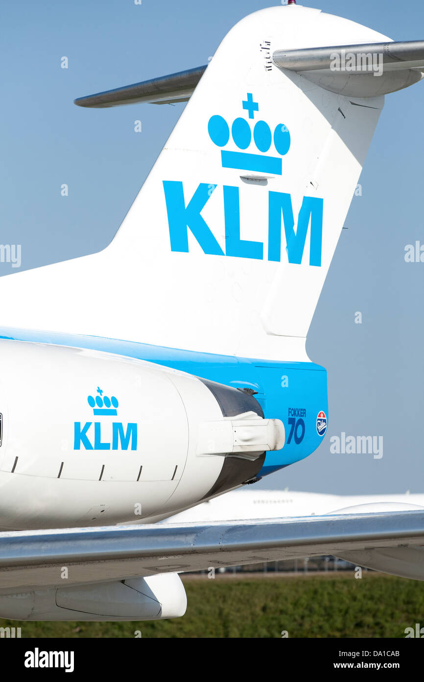 Heck des KLM Royal Dutch Airlines Flugzeug zeigt Insignia, Manston Flughafen, Kent nach Amsterdam, Schiphol Stockfoto