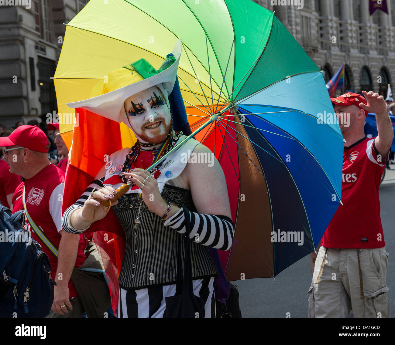 Eine bunte Teilnehmer der London Pride Parade. Stockfoto