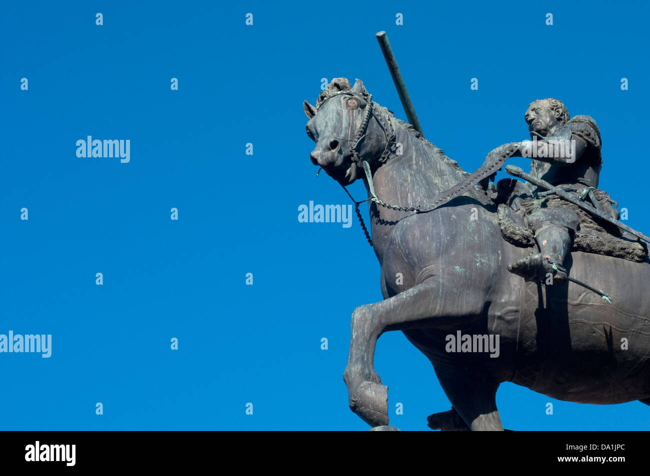 Italien, Veneto, Padua, Reiterdenkmal des Gattamelata vor der Basilika des Heiligen Antonius von Donatello Stockfoto