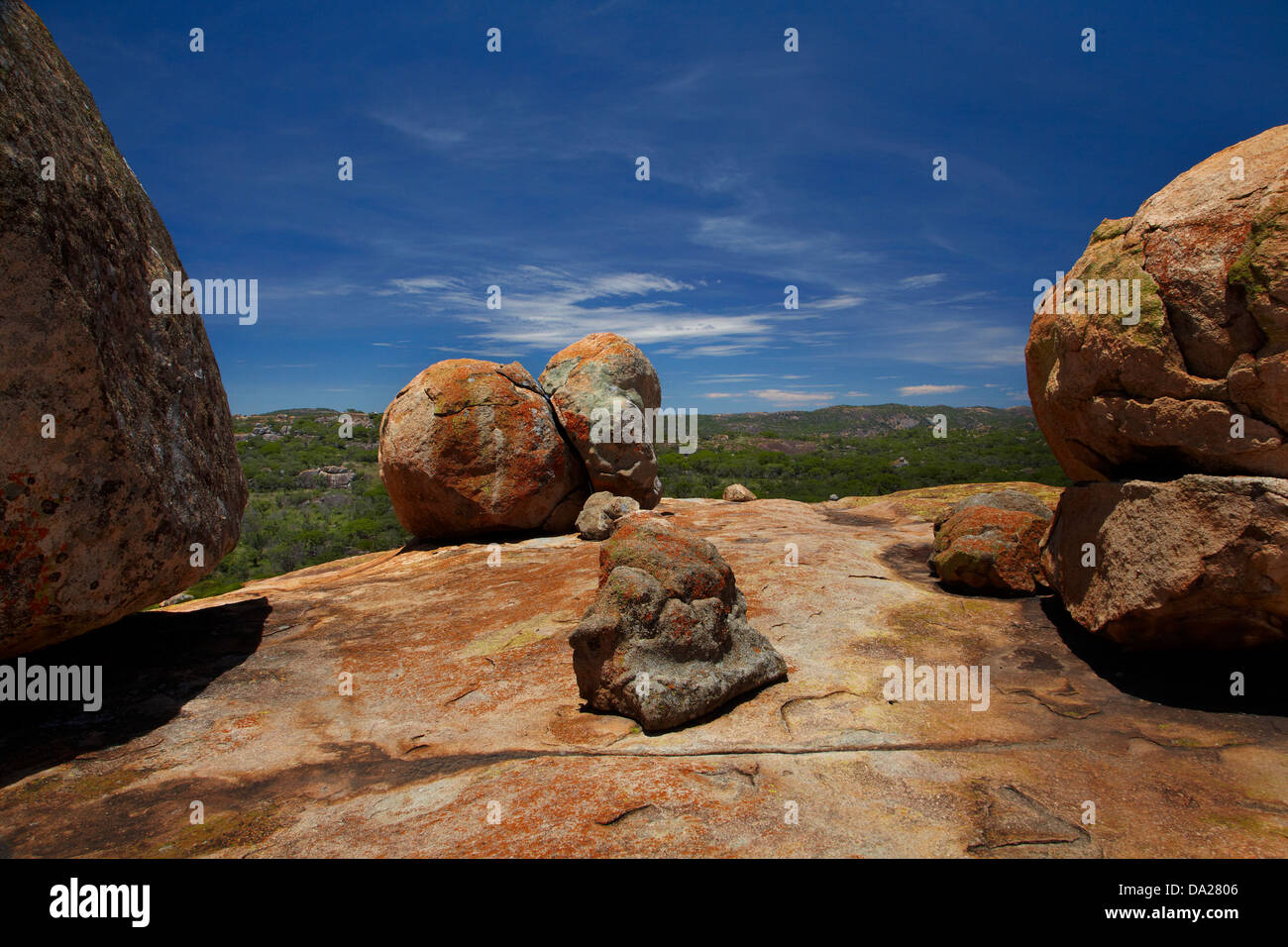 Felsbrocken auf Malindidzimu (Hügel der Geister) oder "Welt Sicht", Matobo National Park, Matobo Hills World Heritage Site Stockfoto