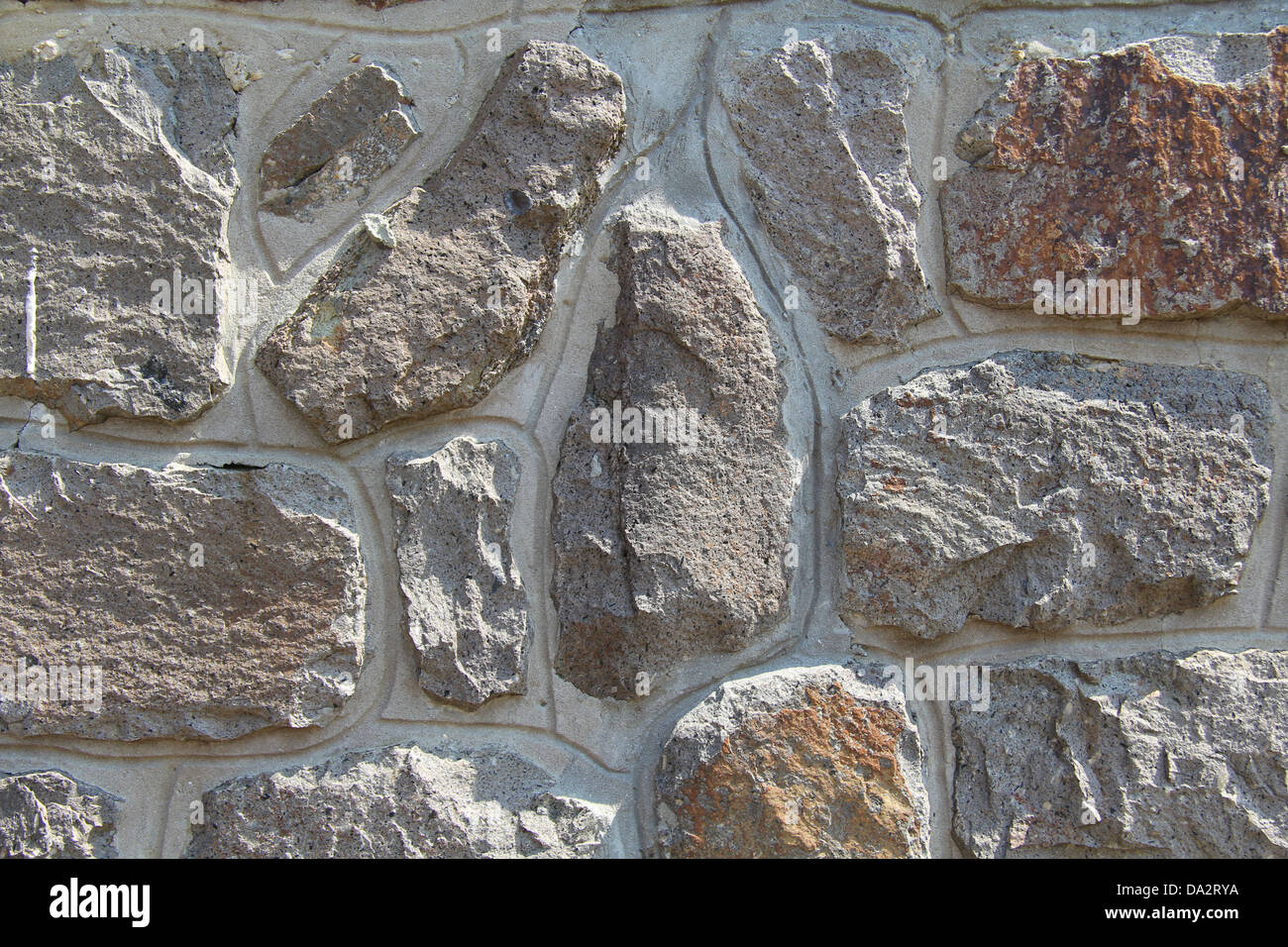 Dies ist eine Wand aus Steinen, wie einige steinerne Hintergrund. Stockfoto