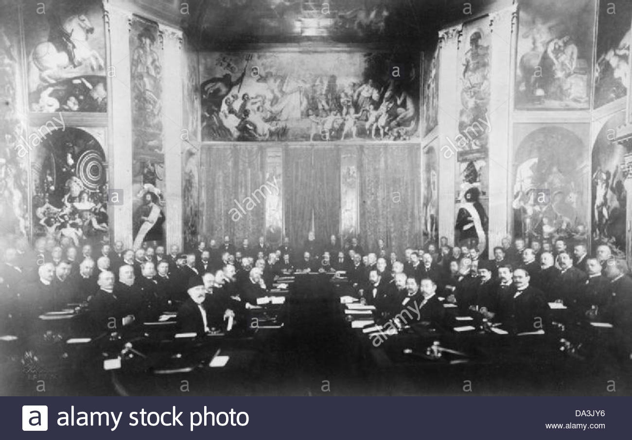 1899 Hague Peace Conference Stockfotos & 1899 Hague Peace Conference
