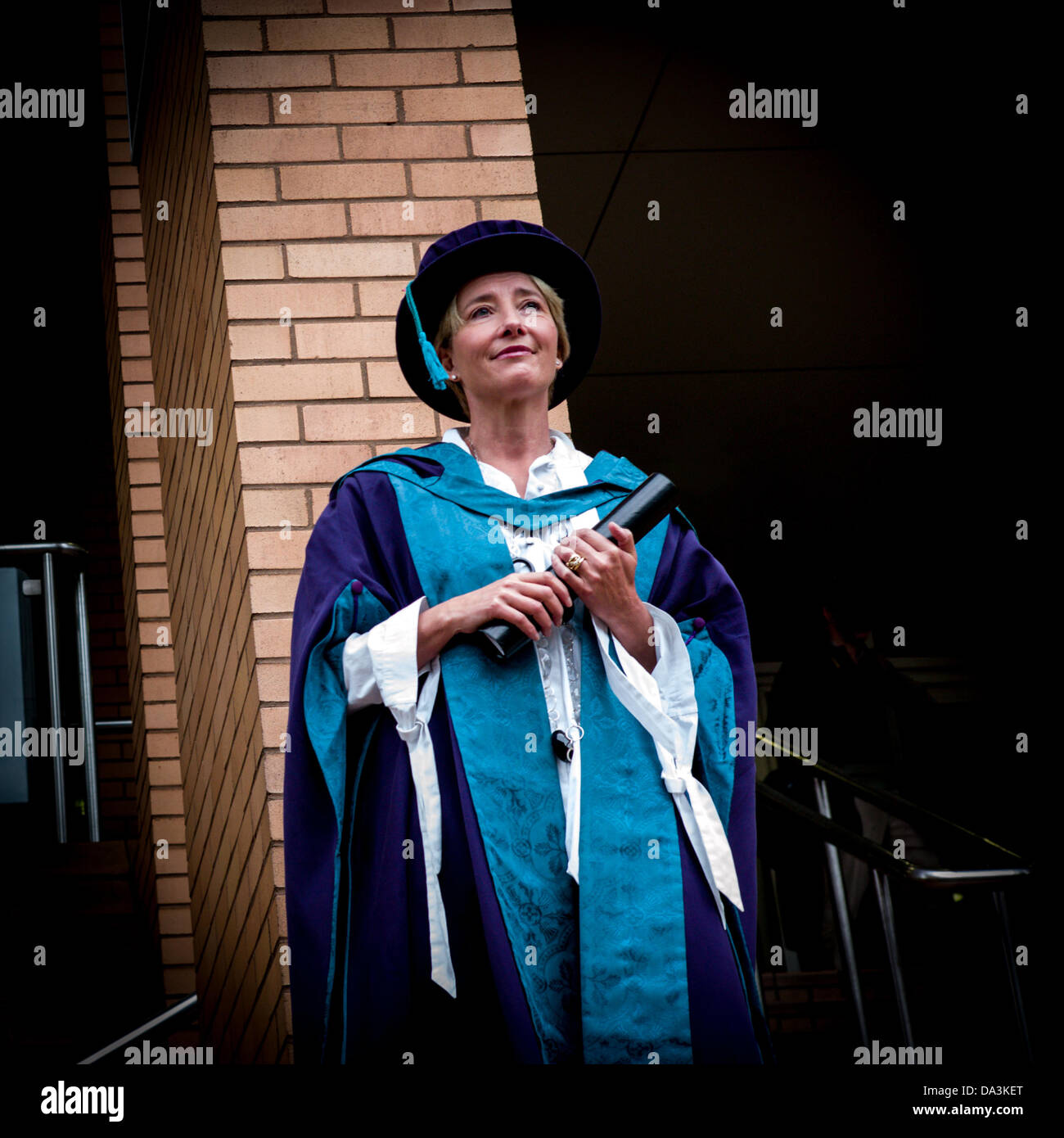 Glasgow, Vereinigtes Königreich. 2. Juli 2013. Schauspieler, Emma Thompson verlieh Ehrendoktortitel in Drama vom Königlichen Konservatorium von Schottland (RCS) in Glasgow, Großbritannien auf Dienstag, 2. Juli 2013. Bildnachweis: Keith Lloyd Davenport/Alamy Live-Nachrichten Stockfoto