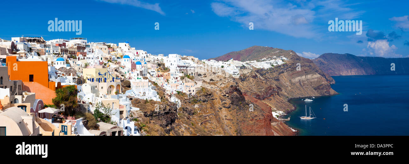 Panorama-Aufnahme von Oia Thira Insel Santorini Griechenland Stockfoto