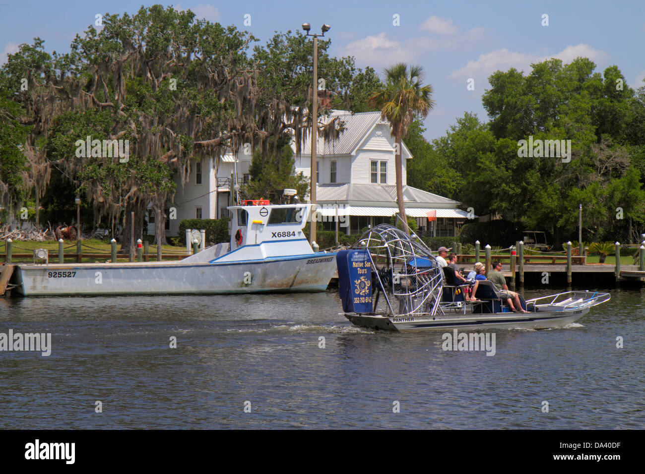 Florida Homosassa Springs, Old Homosassa, Homosassa River Water, Airboat, Boot, Besucher reisen Reise touristischer Tourismus Wahrzeichen Kultur c Stockfoto