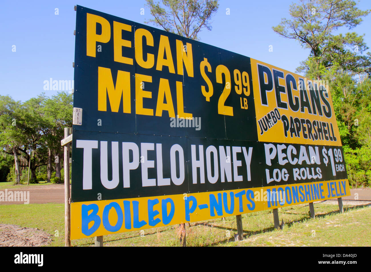 Florida Lamont, Highway Highway Route 98, Walker's Pecan House and Rest Stop, Schild, Logo, Tupelo Honig, Holzrollen, gekochte Erdnüsse, Moonshine Gelee, Besucher tr Stockfoto