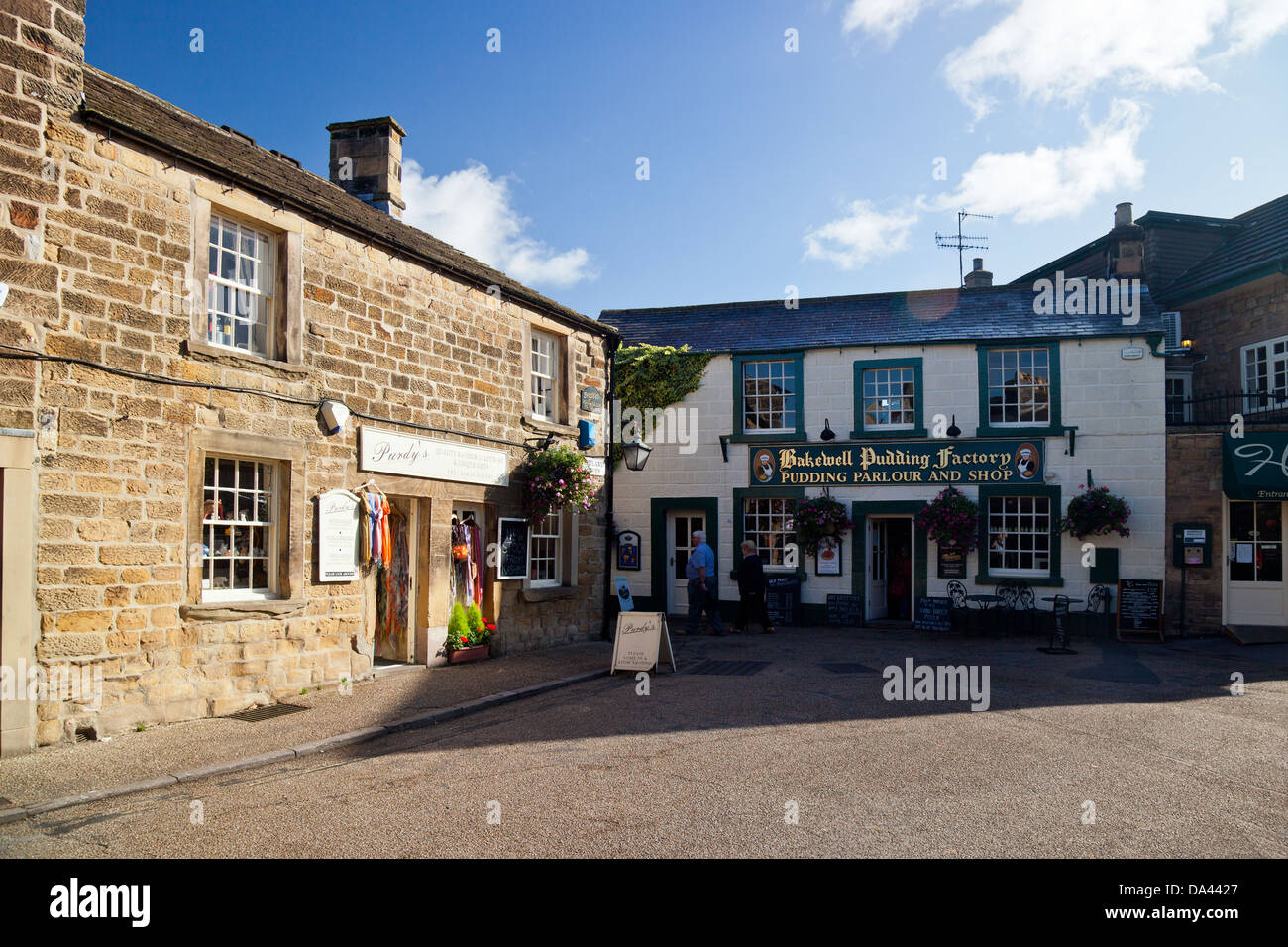 Bakewell Pudding-Fabrik in Portland Square, Bakewell, Derbyshire, England, Vereinigtes Königreich Stockfoto