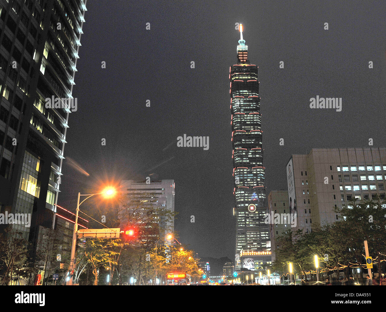101 tower Nacht Taipei Taiwan Stockfoto