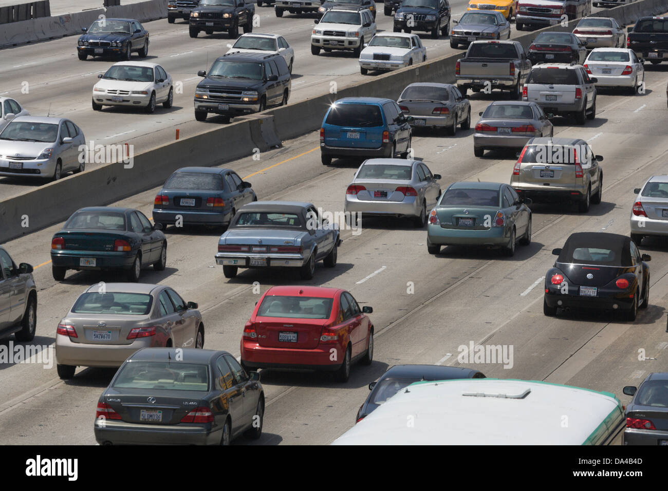 Los Angeles, Ca - 25. Mai: Autobahn der Verkehr in Richtung Norden - Süden, auf der Autobahn in Los Angeles, Kalifornien, USA am 25. Mai 2007. Stockfoto