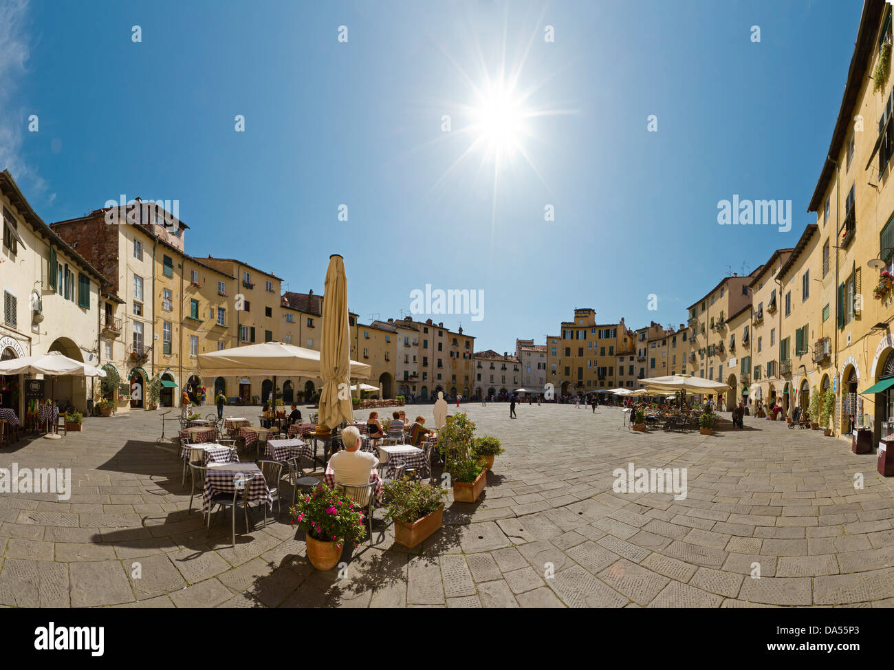 Lucca, Italien, Europa, Toskana, Toscana, Ort, Straßencafé, Stockfoto