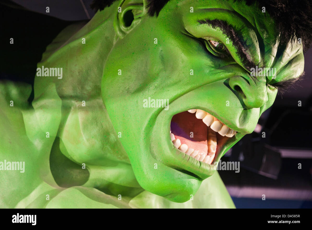 England, London, Madame Tussauds, staunen, dass Superhelden Zentrum, Statue von Incredible Hulk Befehl Stockfoto