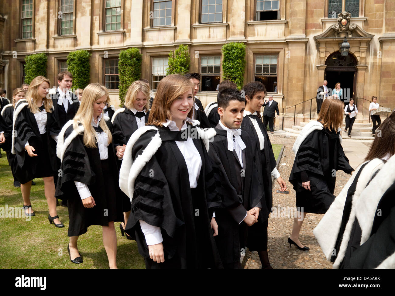 Abschlussfeier am Abschlusstag, Clare College Cambridge Universität Absolventen, England UK Stockfoto