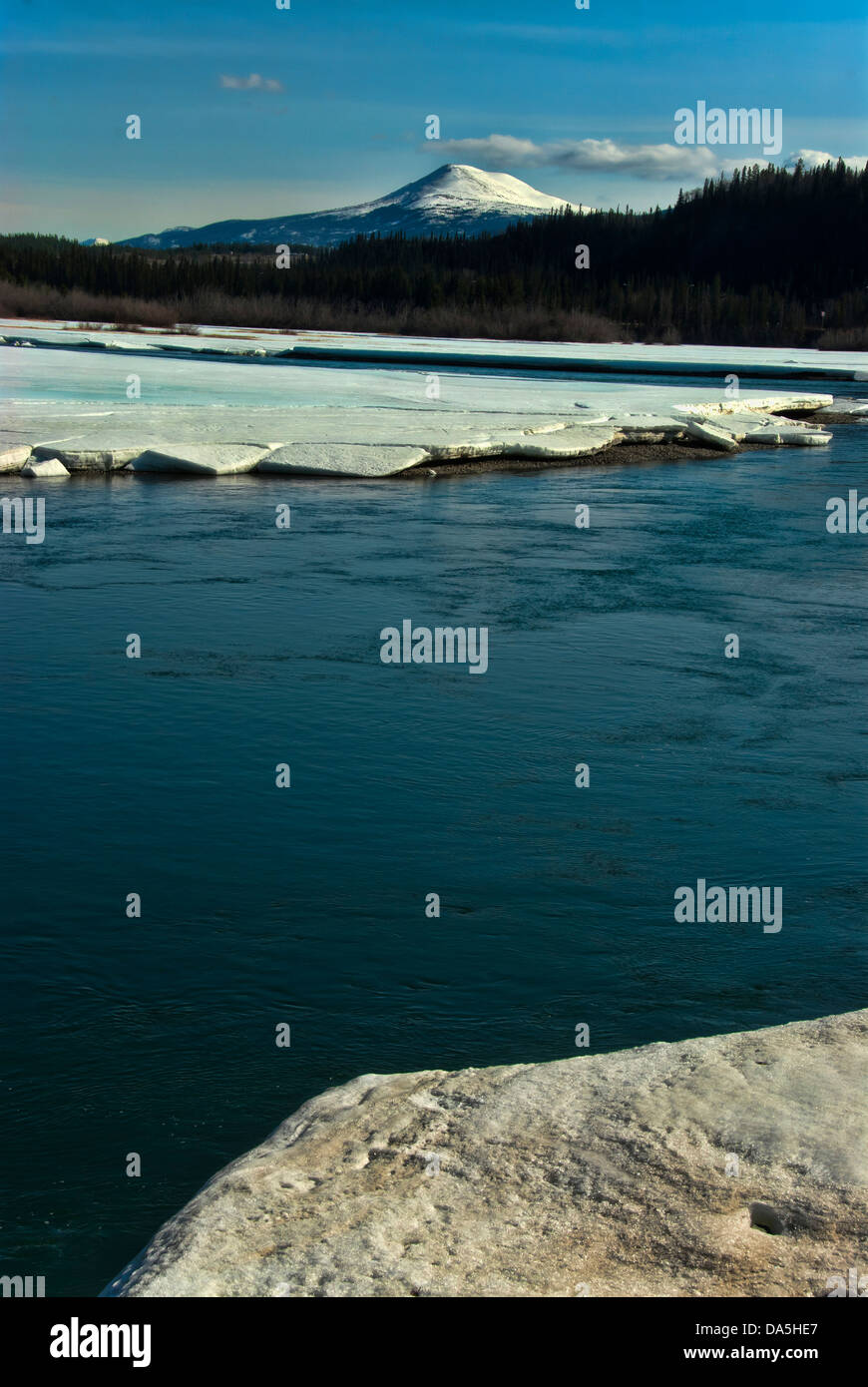 Eis, Trennung, Yukon River, Whitehorse, Yukon, Kanada, Fluss, Landschaft, Stockfoto