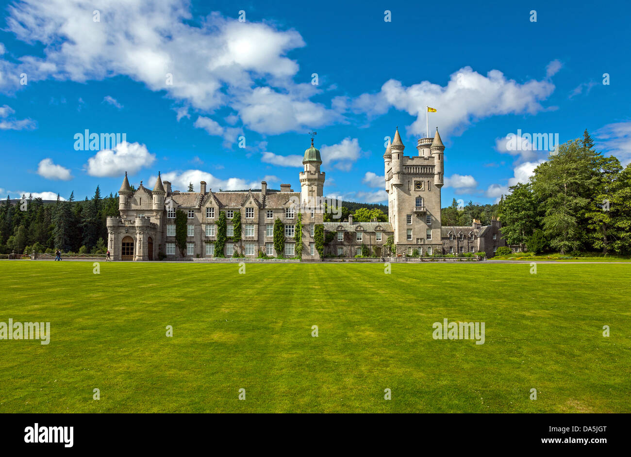 Europa-Großbritannien, Schottland, Aberdeenshire, Balmoral Castle, der Sommerresidenz der britischen Königsfamilie. Stockfoto