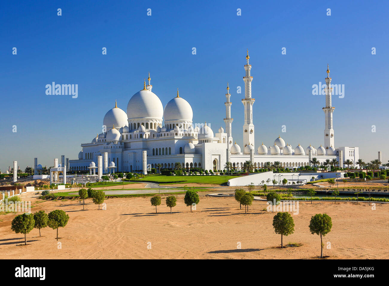 Vereinigte Arabische Emirate, Vereinigte Arabische Emirate, Naher Osten, Abu Dhabi, Stadt, Sheikh Zayed, Moschee, Moschee, Zayed, Architektur, Kuppel, Eingang, Tor Stockfoto